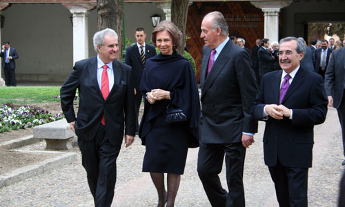 Entrada de los Reyes en la Universidad de Alcalá durante la III Edición del Premio de DDHH Rey de España