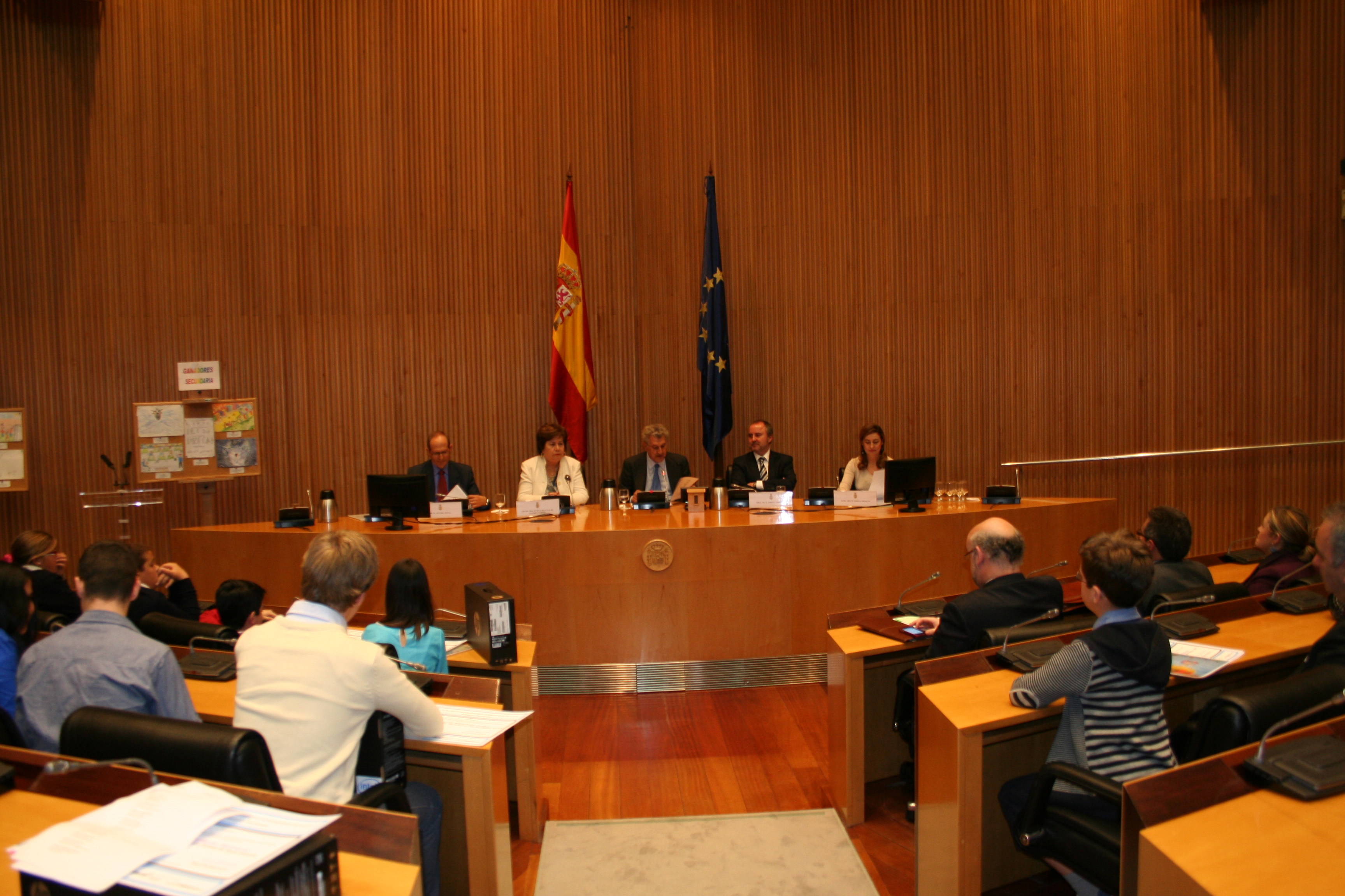 Momento del acto de entrega del Concurso Escolar de Dibujos 2011 en el Congreso de los Diputados