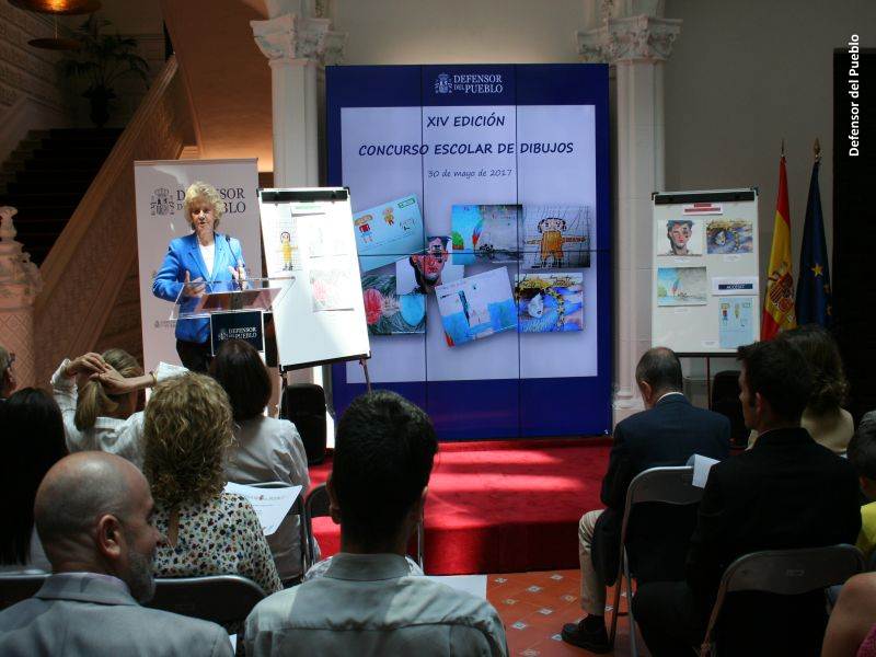 Discurso Soledad Becerril durante la Entrega premios XIV Concurso Escolar de dibujos en la sede de la institución ante todos alumnos y personal docente