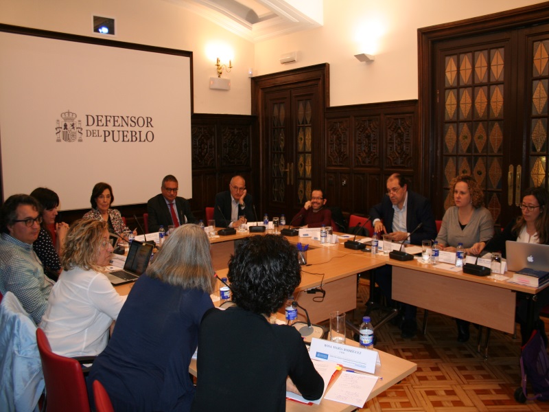 Reunión de la Adjunta Segunda, Concepció Ferrer y el Responsable de Seguridad y Justicia sobre internos de centros penitenciarios con discapacidad