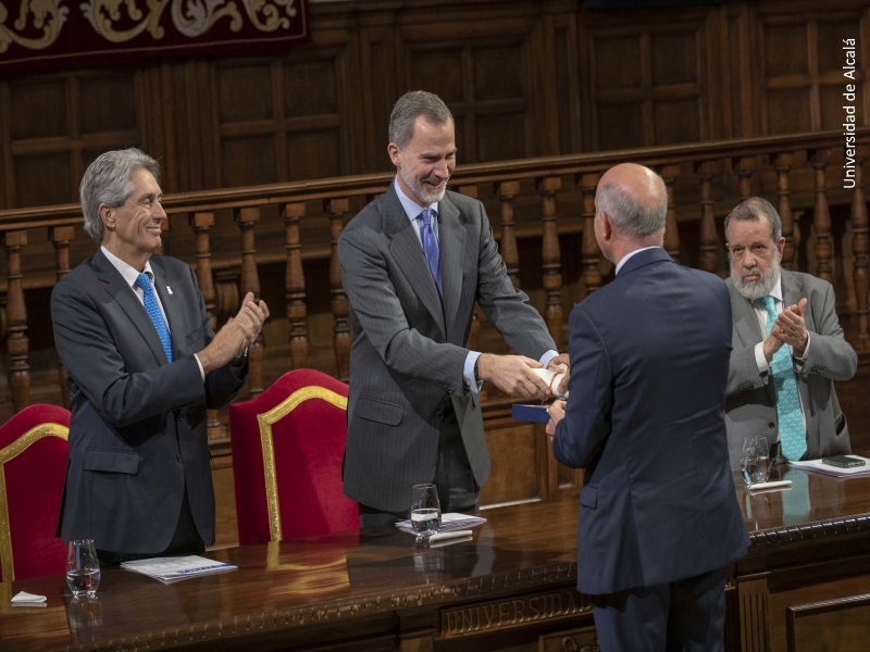 Momento de la entrega del Premio de Derechos Humanos