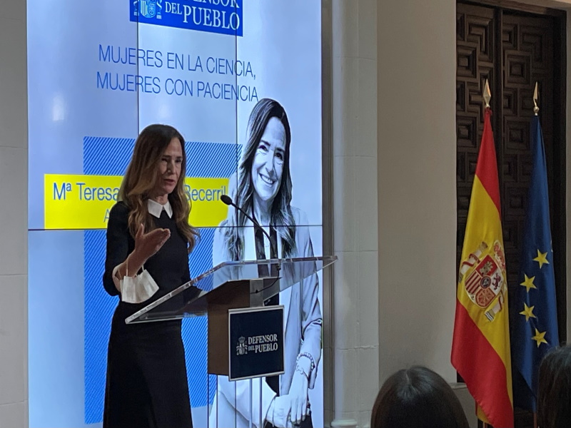 Intervención Adjunta Primera en Mujeres en la Ciencia