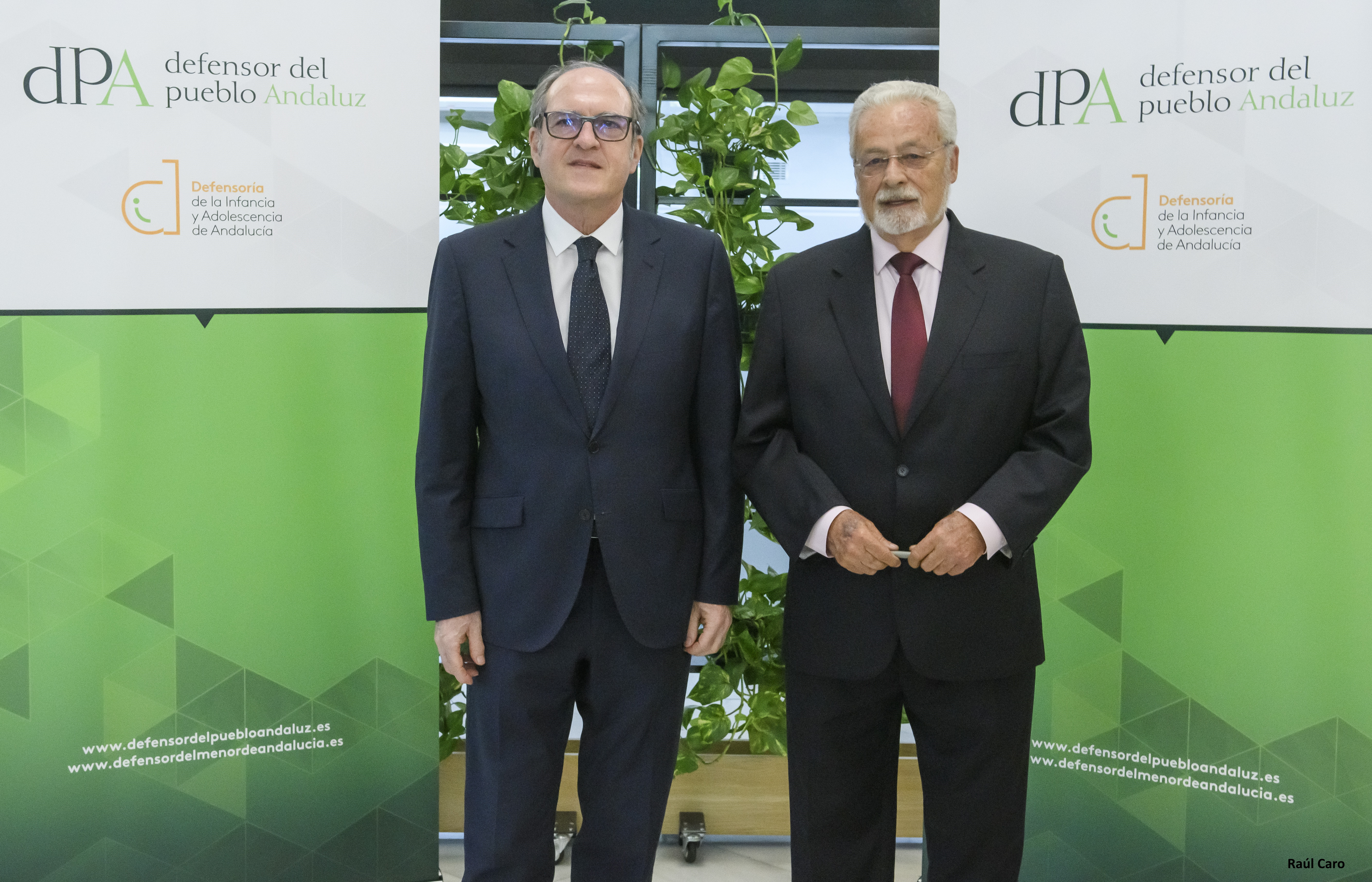 El Defensor de Pueblo, Ángel Gabilondo, y el Defensor del Pueblo Andaluz, Jesús Maeztu