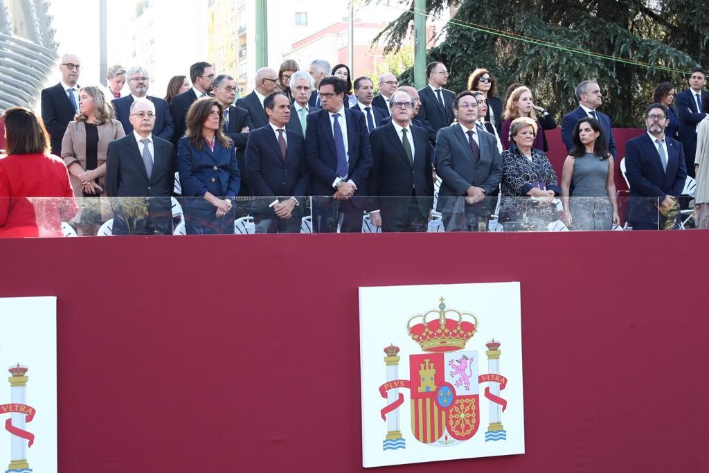 El Defensor del Pueblo, Ángel Gabilondo en el Desfile del 12 de octubre