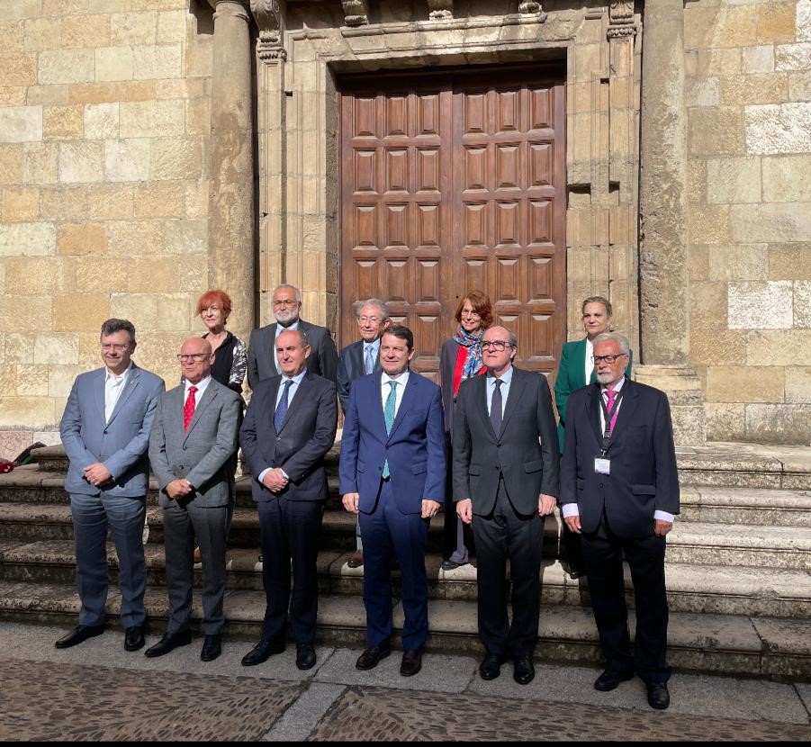 Foto familia XXXV Coordinación Defensores del Pueblo