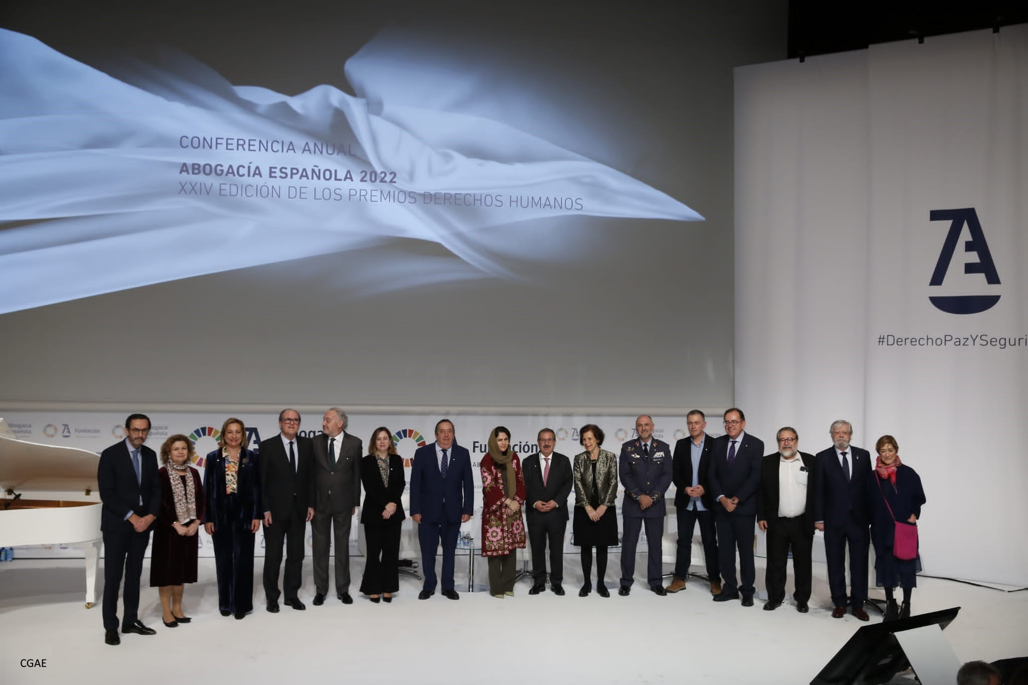 El Defensor del Pueblo asiste a la Conferencia Anual de la Abogacía Española