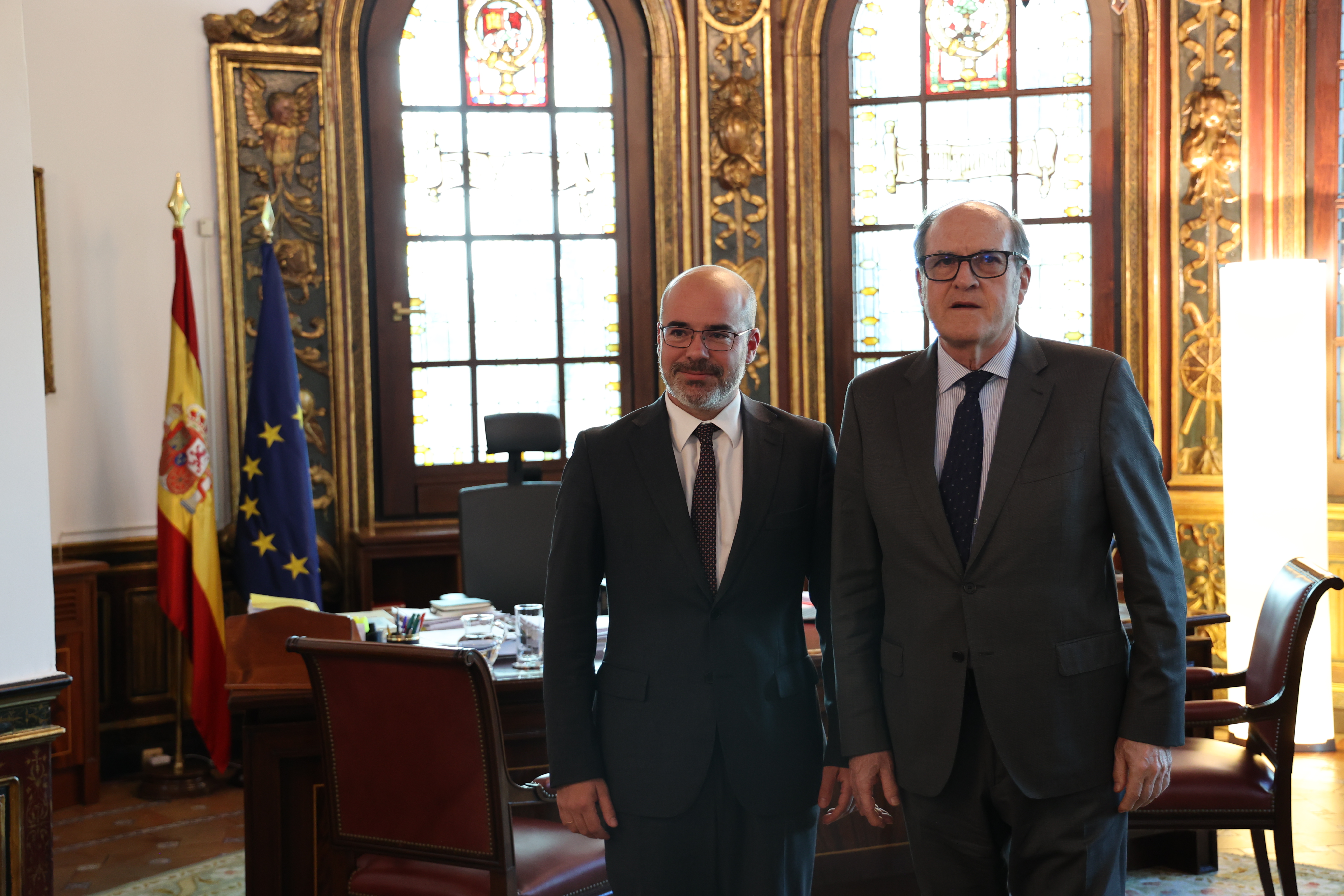 El Defensor del Pueblo se reúne con el delegado del Gobierno en Madrid