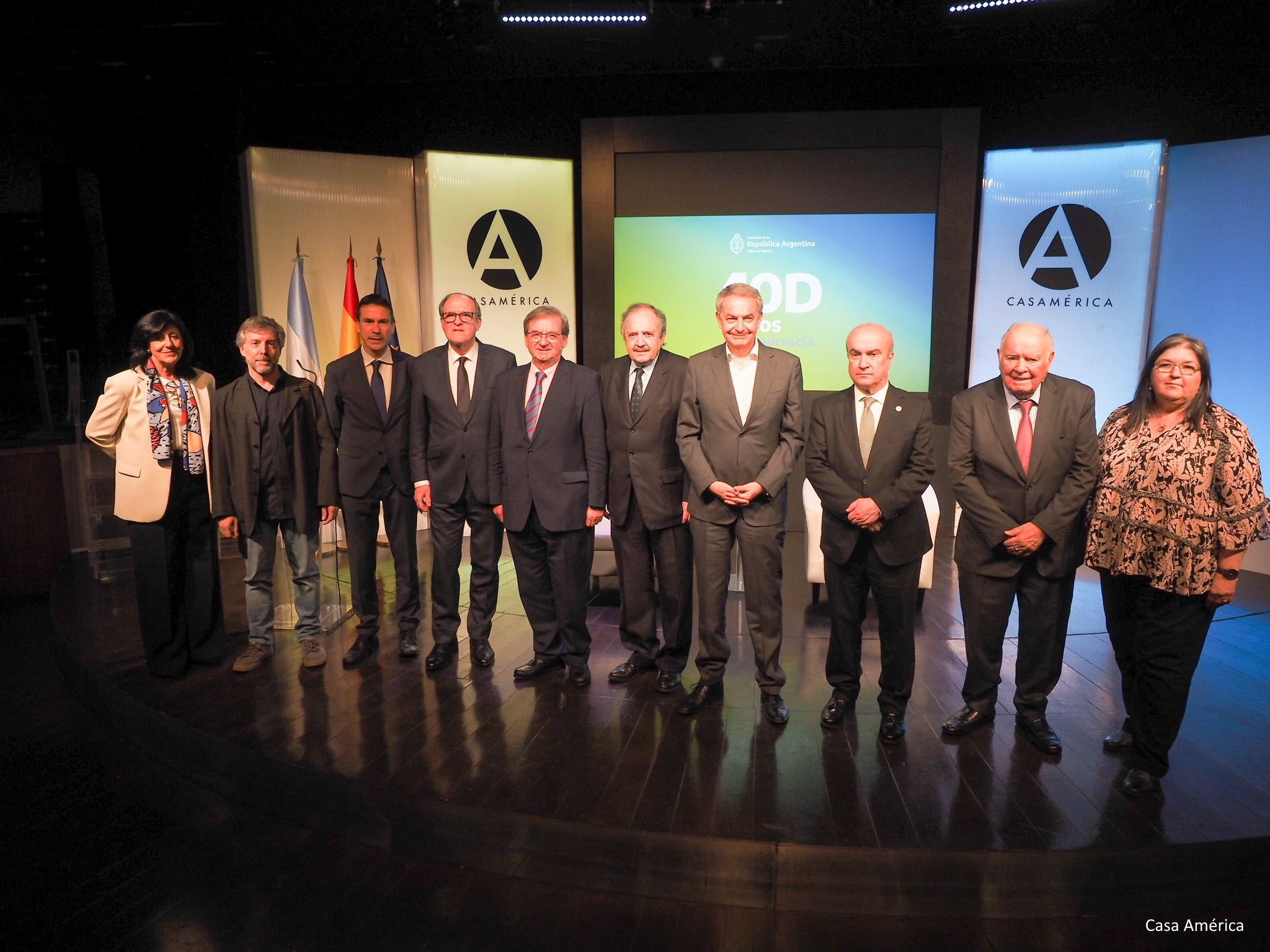 Ángel Gabilondo asiste al acto conmemorativo de 40 años de democracia ininterrumpida en Argentina