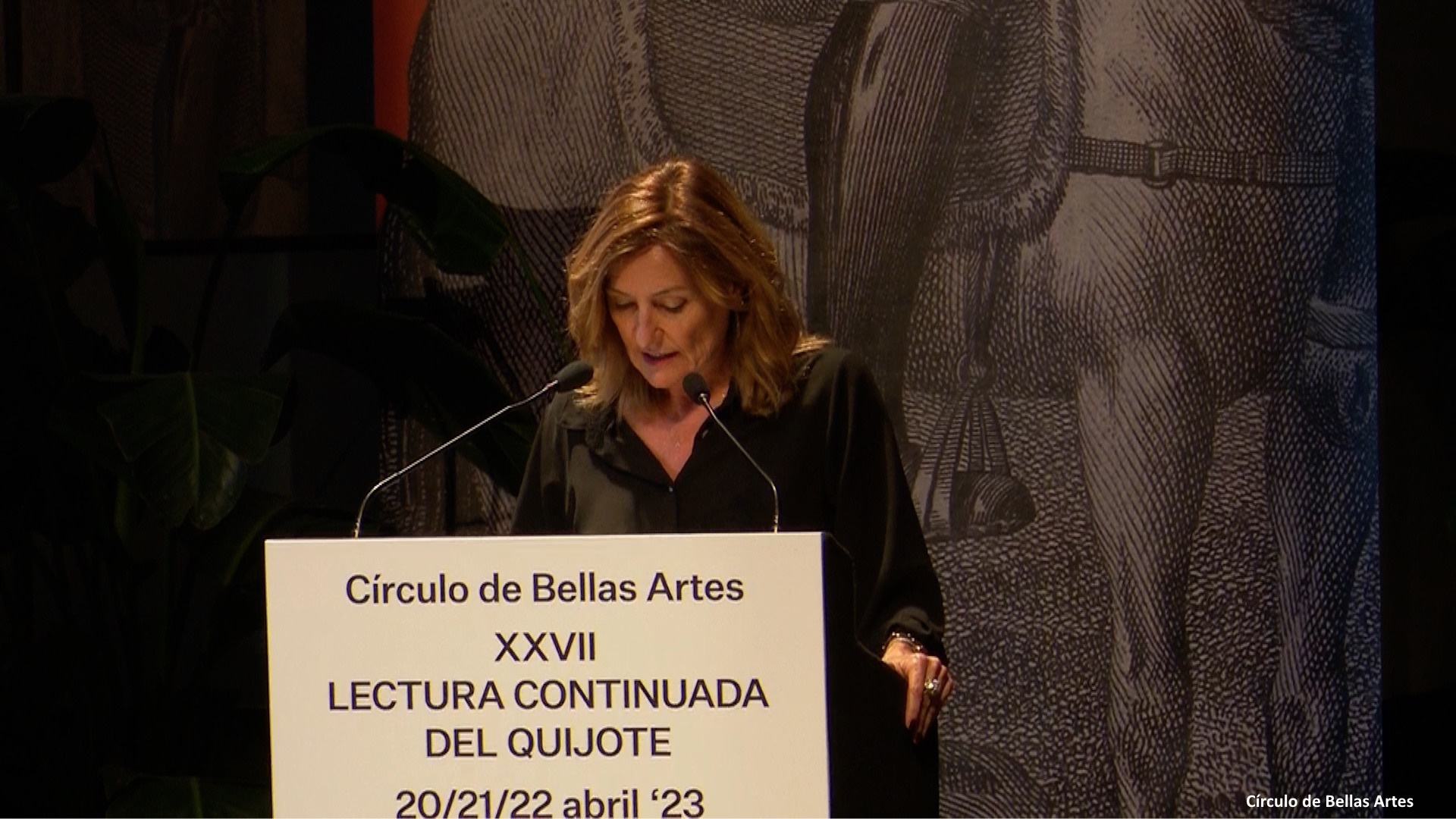 Patricia Bárcena en la lectura del Quijote en el Círculo de Bellas Artes