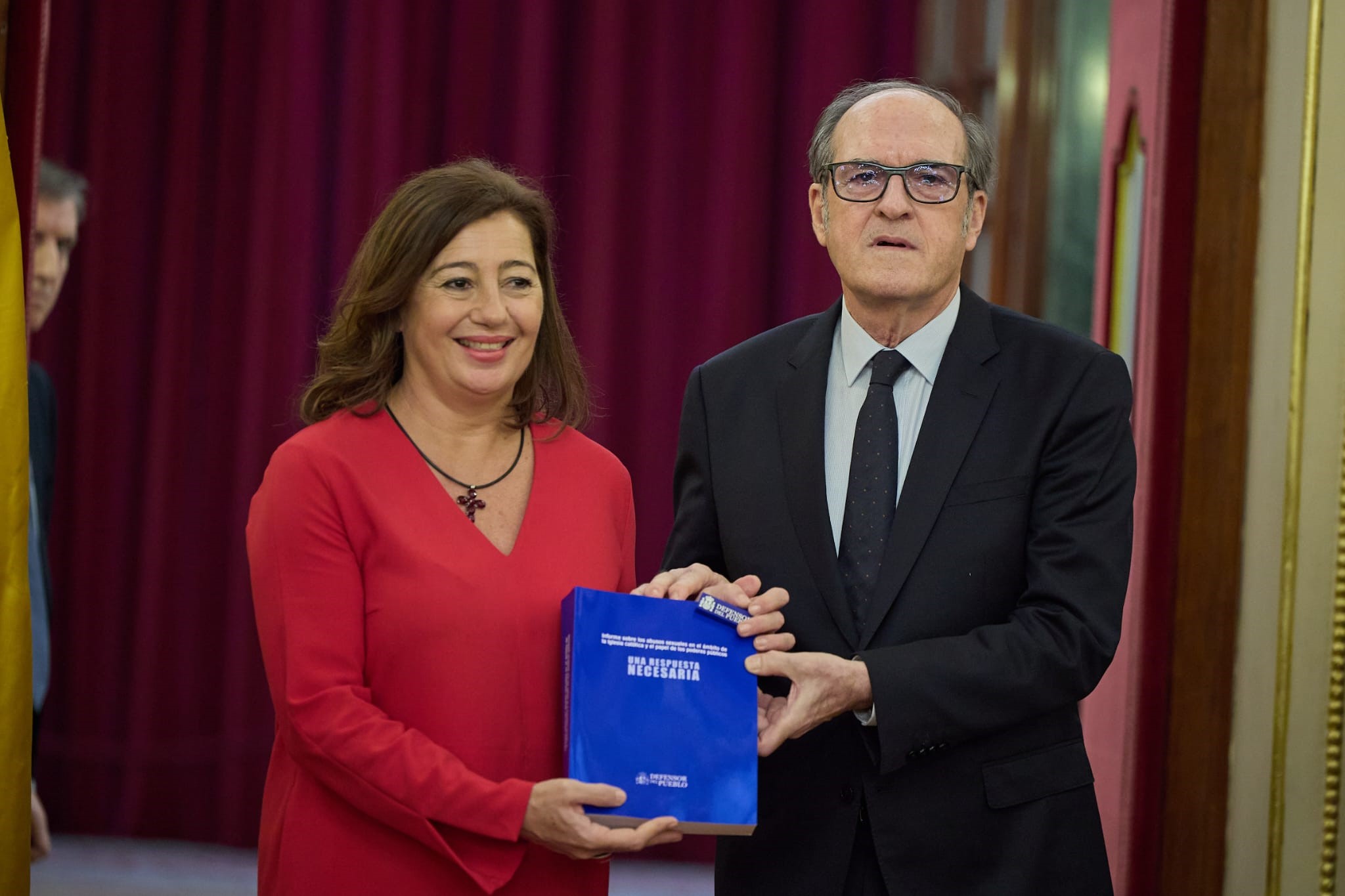 El Defensor del Pueblo, Ángel Gabilondo, entrega el “Informe sobre abusos sexuales en el ámbito de la Iglesia católica”, Una respuesta necesaria a la presidenta del Congreso de los Diputados, Francina Armengol