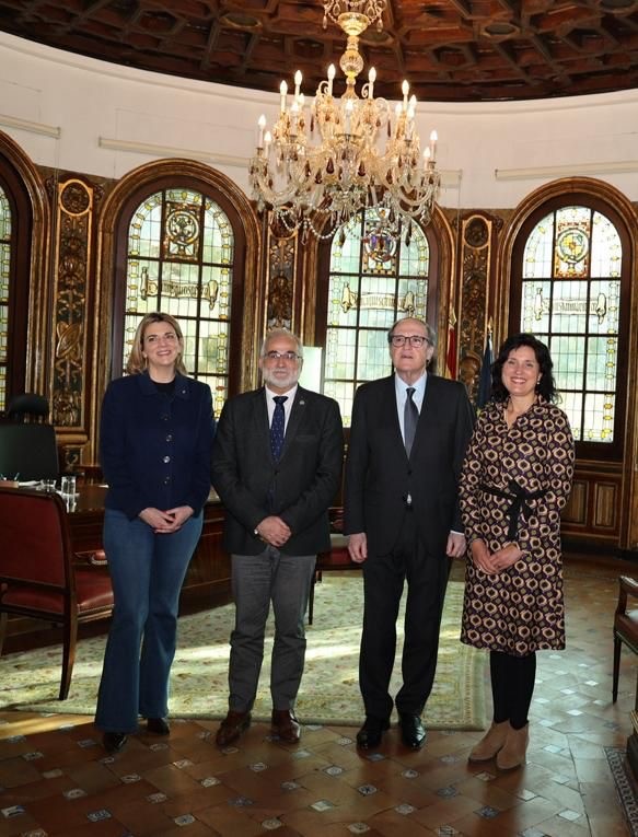 El Defensor del Pueblo, Ángel Gabilondo reunido con el lugarteniente del Justicia de Aragón, Javier Hernández