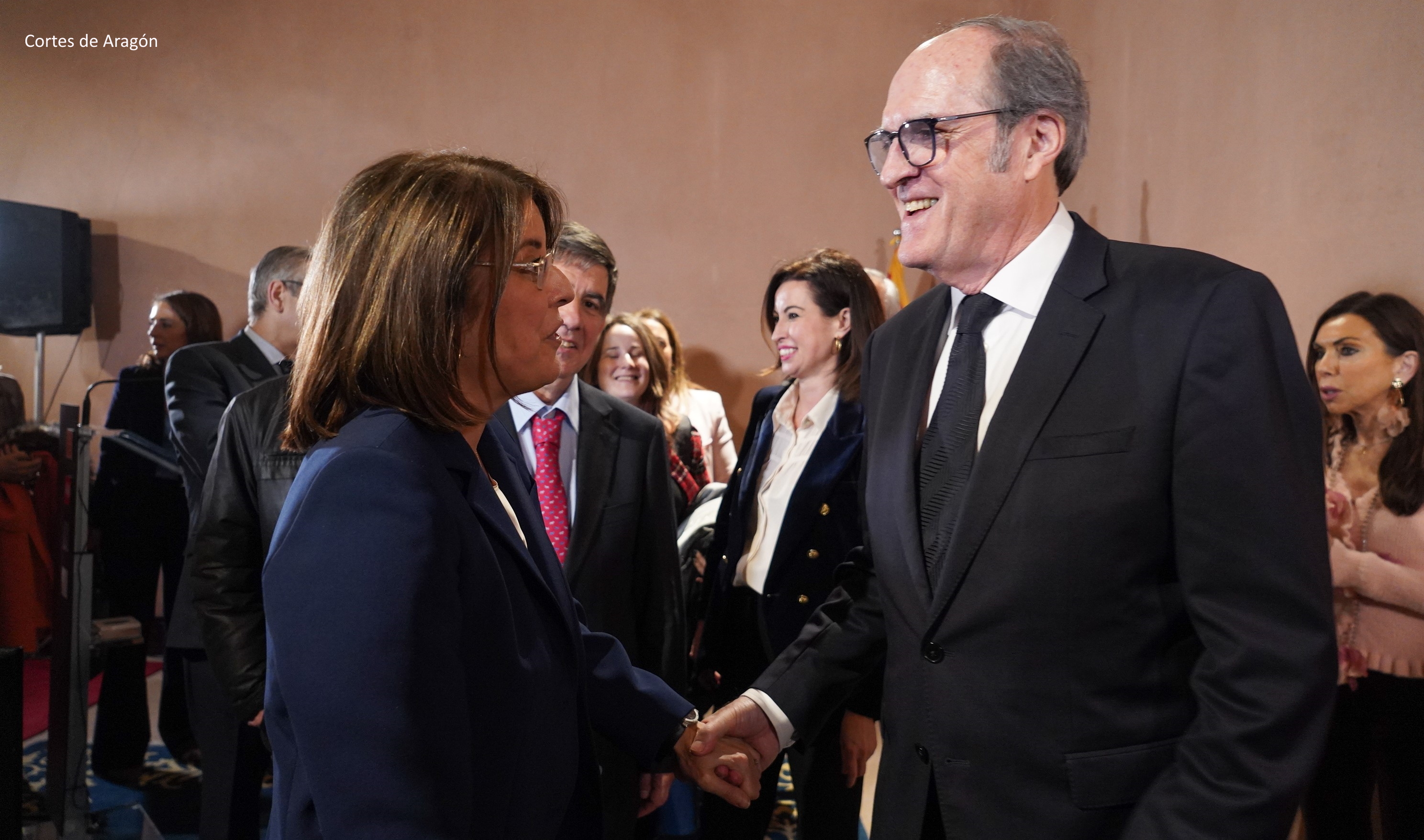 Ángel Gabilondo asiste a la toma de posesión de la Justicia de Aragón