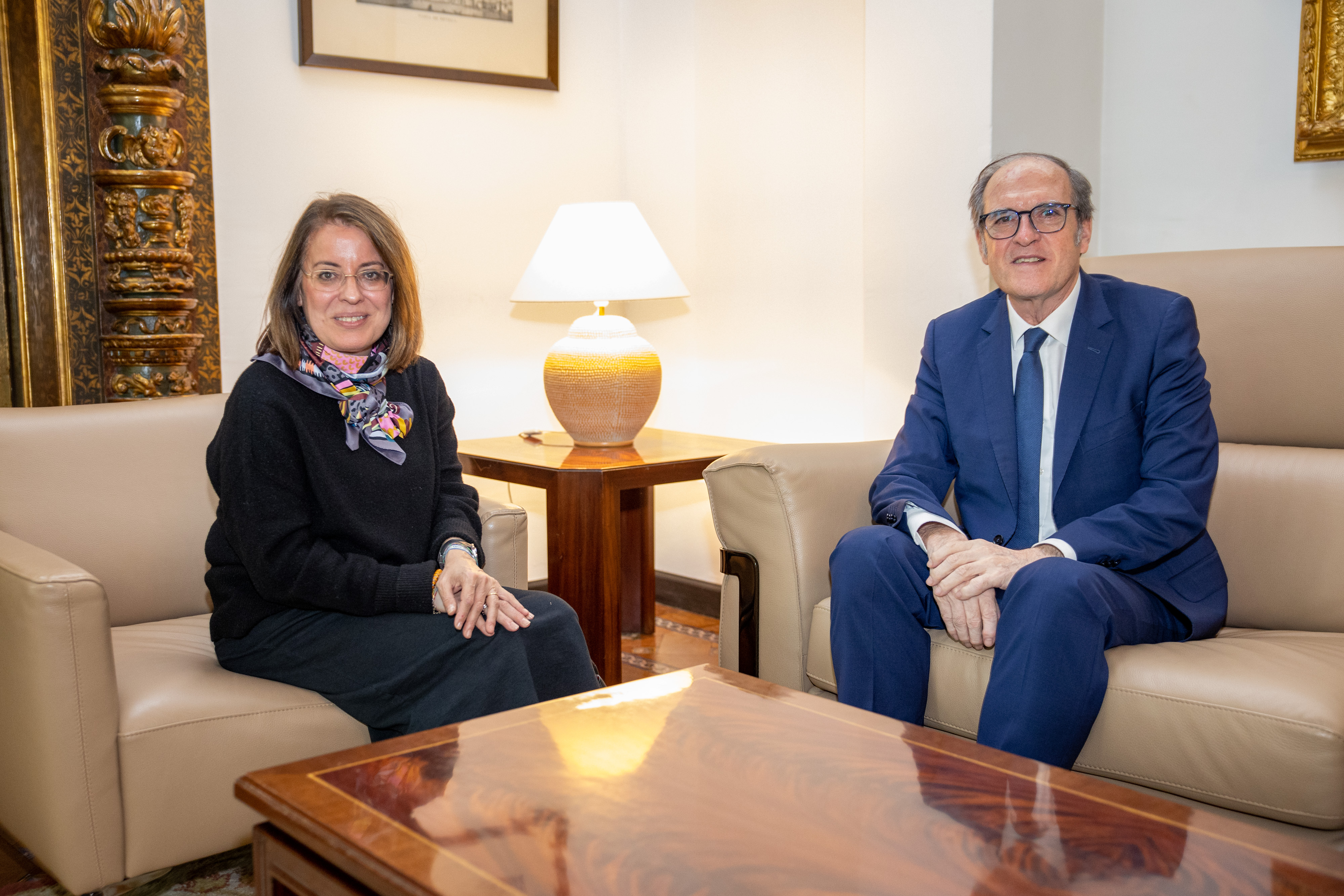 Ángel Gabilondo se reúne con los defensores autonómicos para impulsar la coordinación y la colaboración entre instituciones