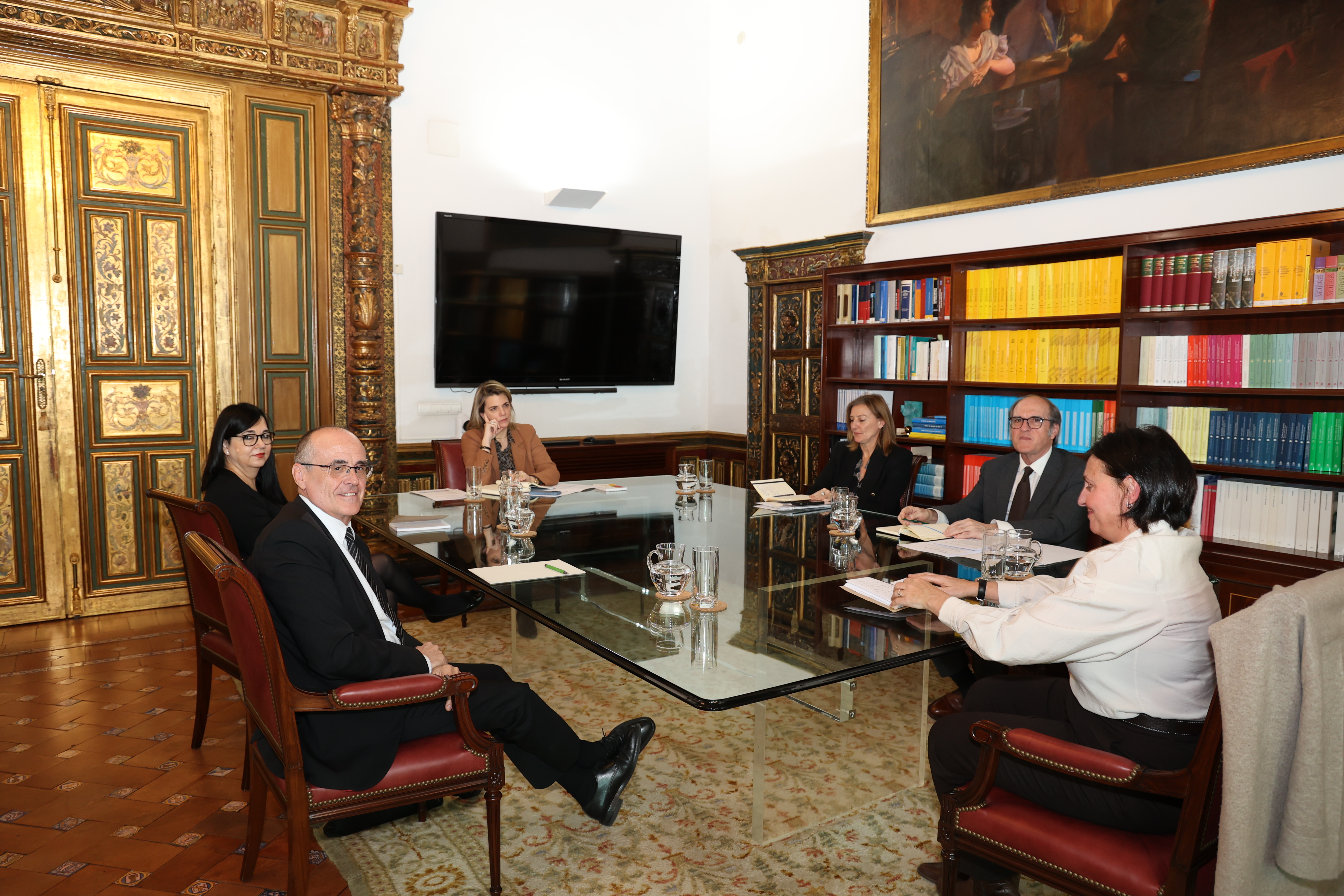 El Defensor del Pueblo, Ángel Gabilondo, reunido con el fiscal de Sala de la Unidad Coordinadora de la Fiscalía General del Estado contra Delitos de Odio y Discriminación, Miguel Ángel Aguilar