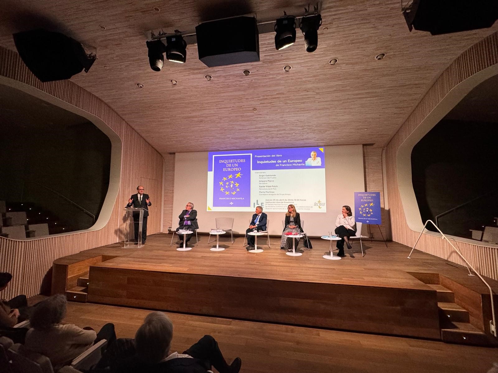 Intervención de Ángel Gabilondo durante la presenta el libro ‘Inquietudes de un europeo’