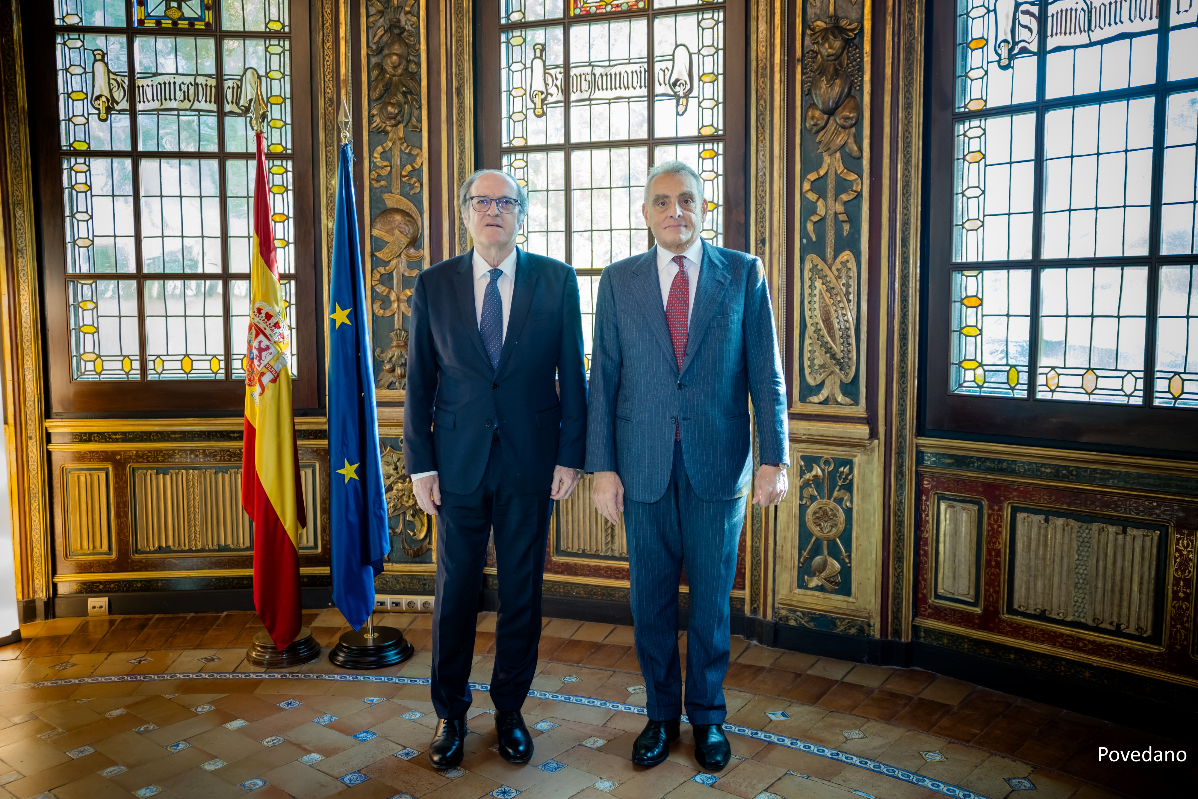 Ángel Gabilondo con el embajador de Italia en España, Giuseppe Buccino