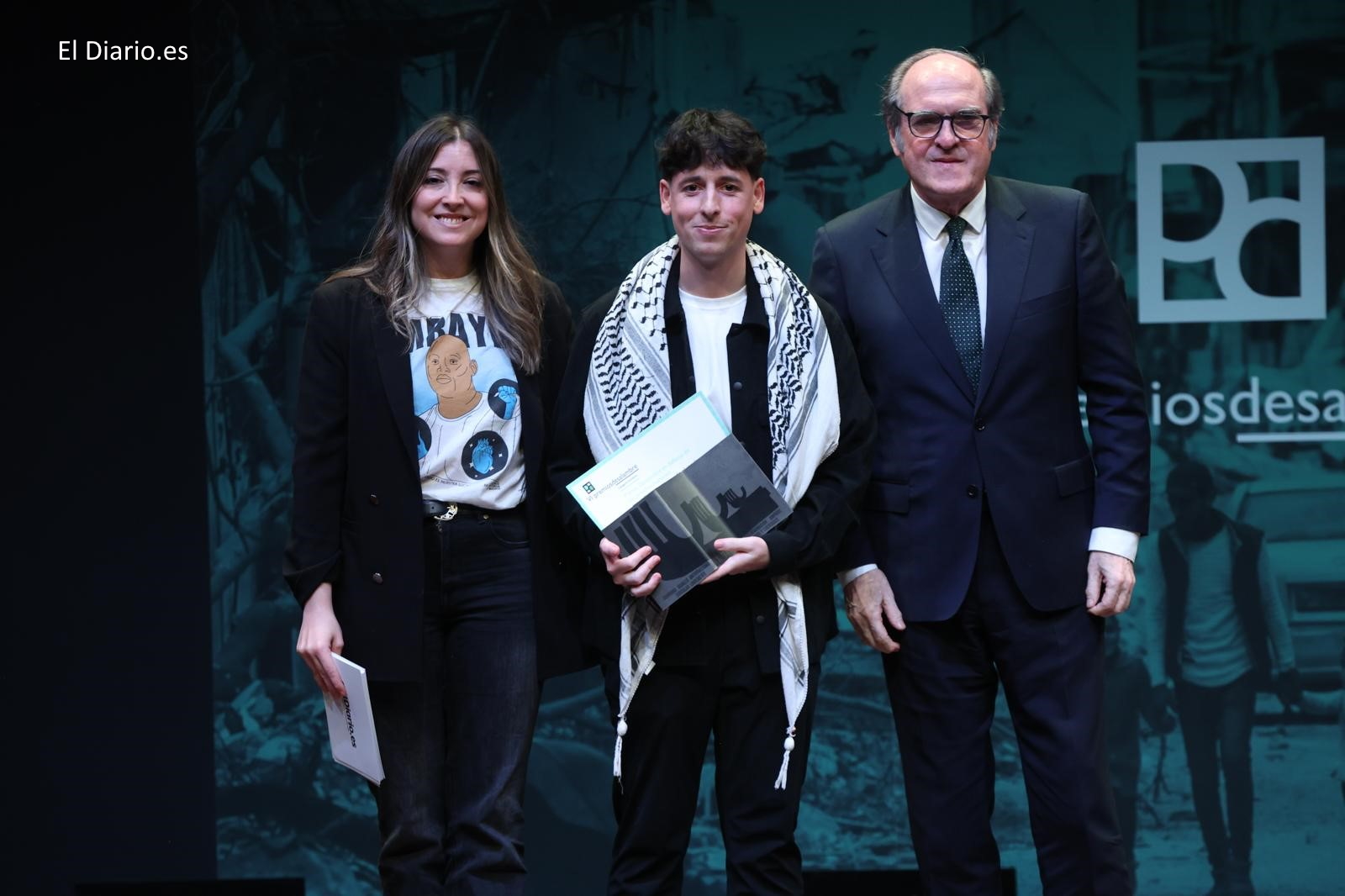 El Defensor del Pueblo, Ángel Gabilondo, en la VI Edición de los Premios Desalambre,