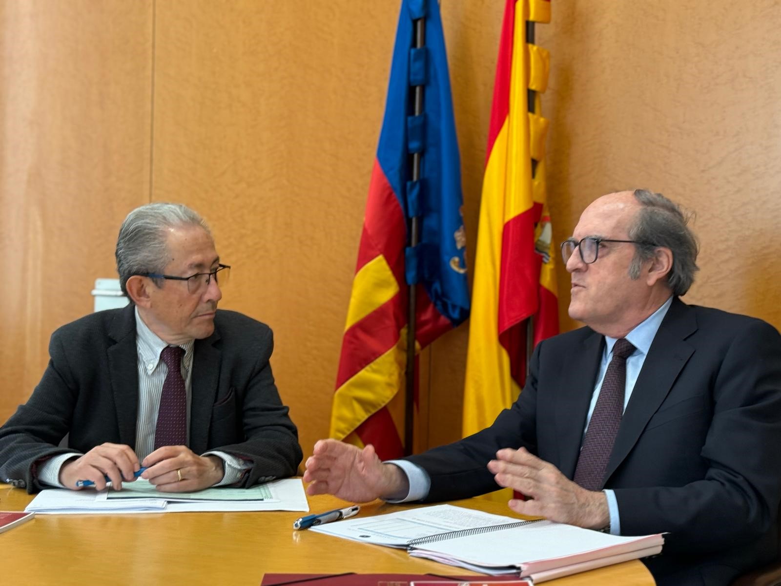 Ángel Gabilondo y Ángel Luna acuerdan coordinar sus actuaciones sobre la DANA