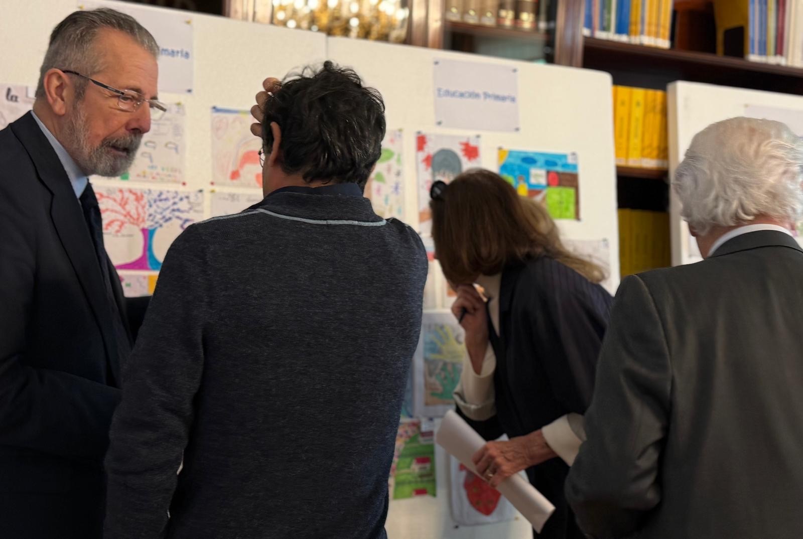 Reunión de la XX edición del jurado del Concurso escolar de Dibujos