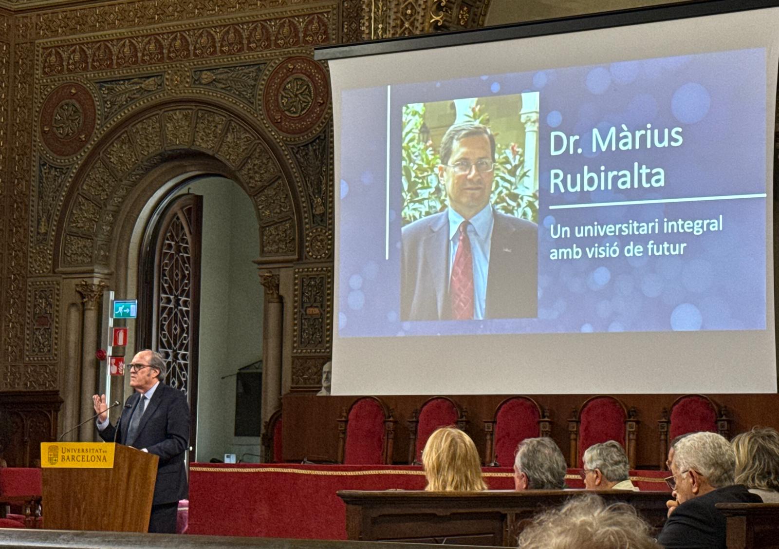 Homenaje al ex rector de la Universidad de Barcelona