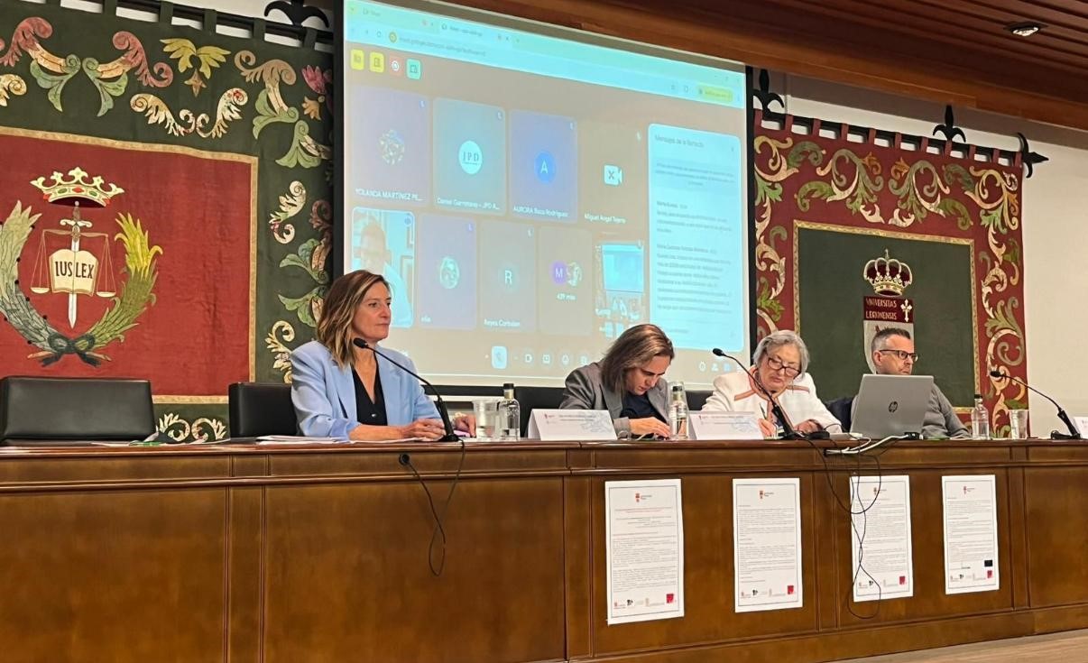 En la Universidad de León