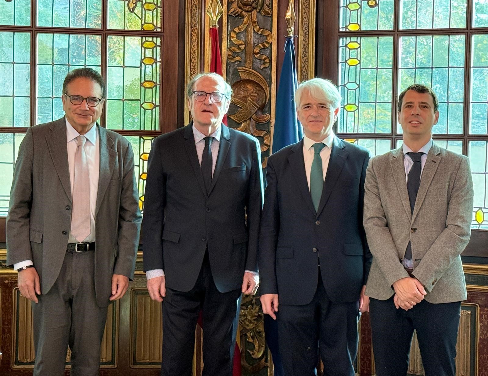 El Defensor del Pueblo y el presidente del Consejo General de la Abogacía