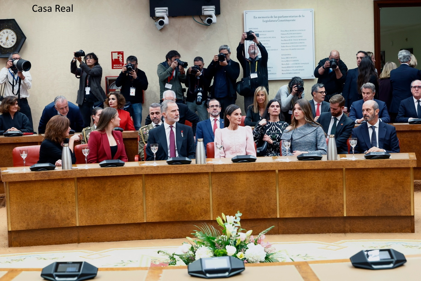 Actos 50 años restauración monarquía