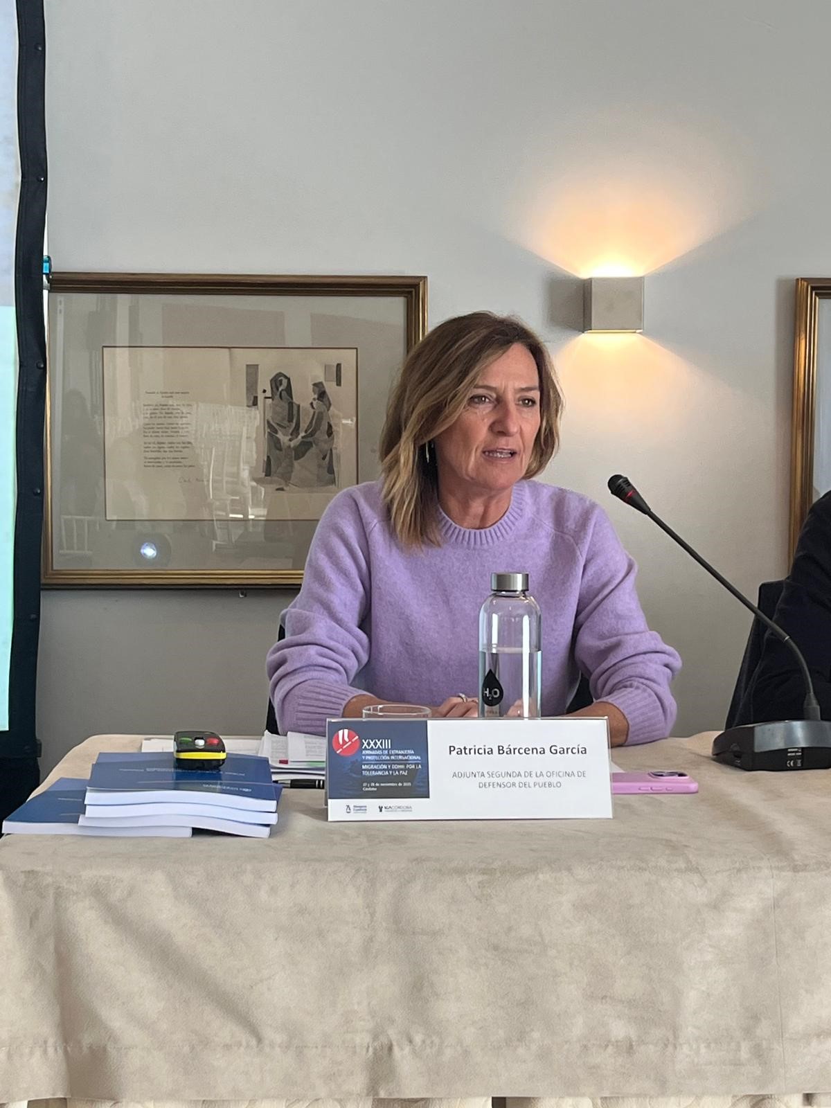 La adjunta segunda del Defensor del Pueblo, Patricia Bárcena en las Jornadas de Extranjería de la Abogacía en Córdoba