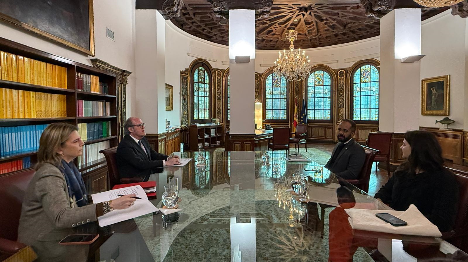 Relaciones internacionales