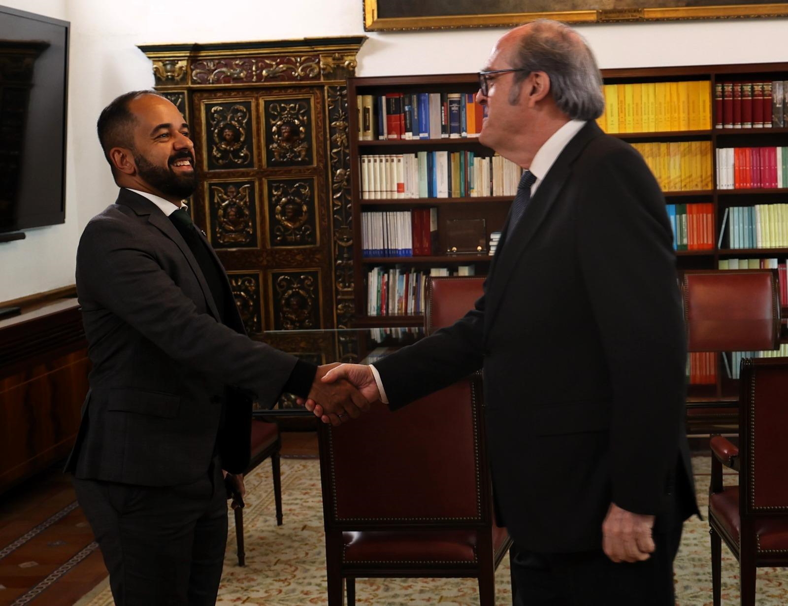 Relaciones internacionales