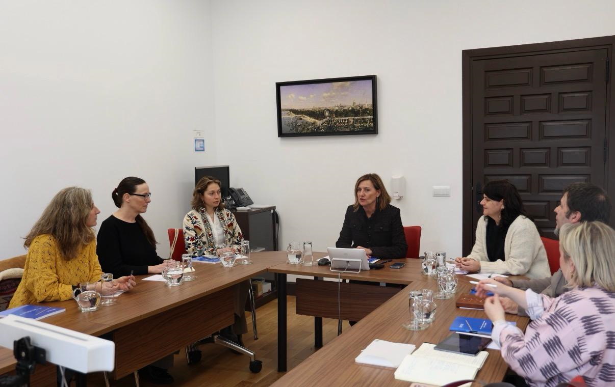 Patricia Bárcena se reúne con representantes de la ONG Kids in Need of Defense