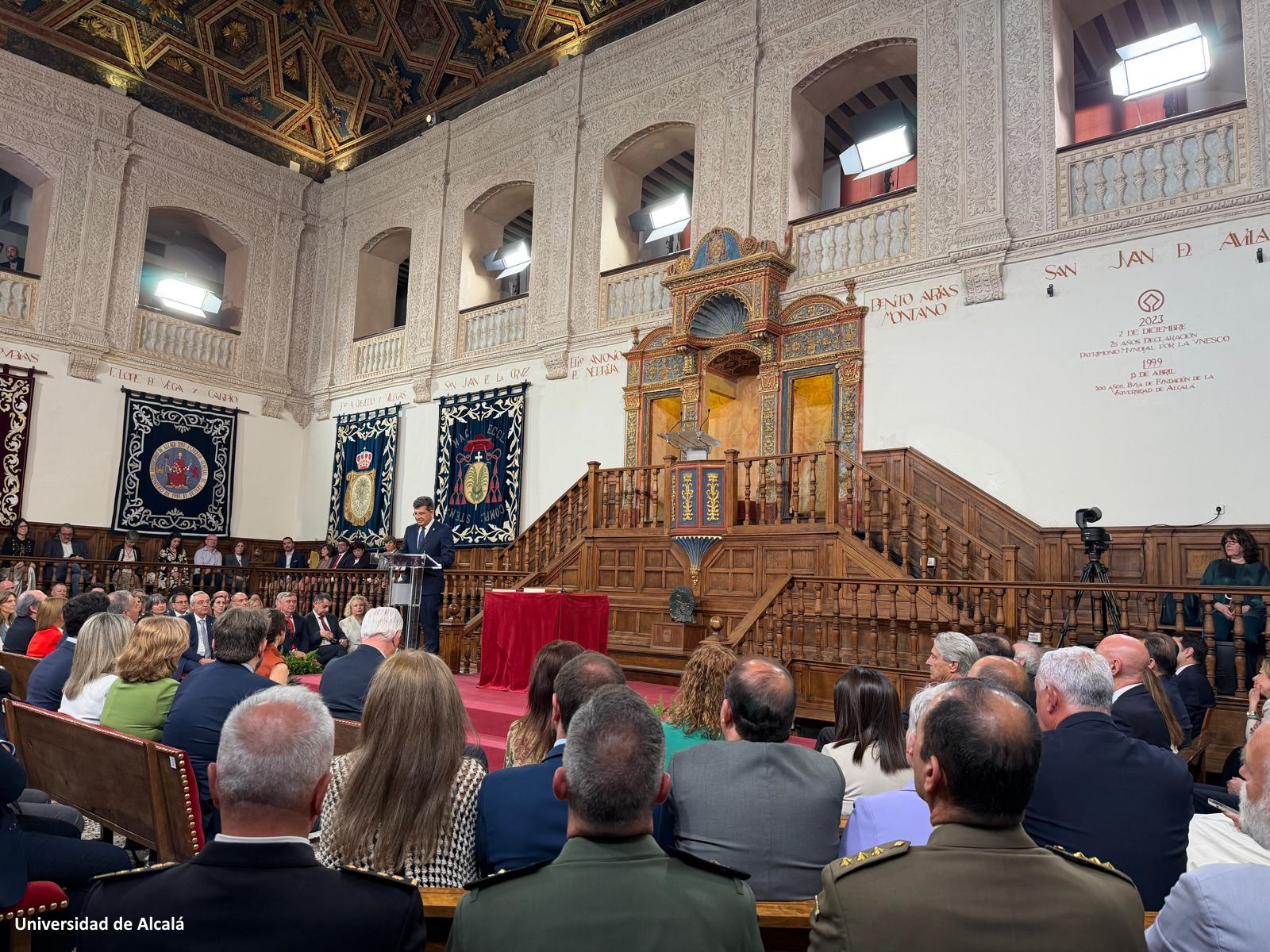 Acto de toma de posesión del nuevo rector de la Universidad de Alcalá, Carmelo García