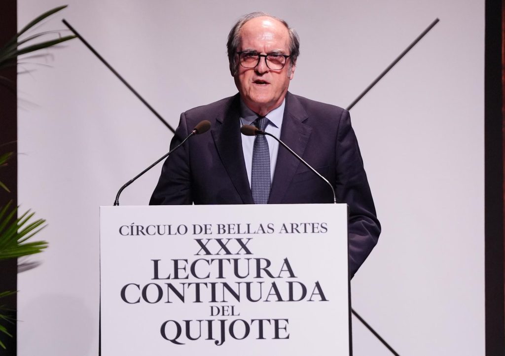 Pulse para ver la noticia: En el Círculo de Bellas Artes