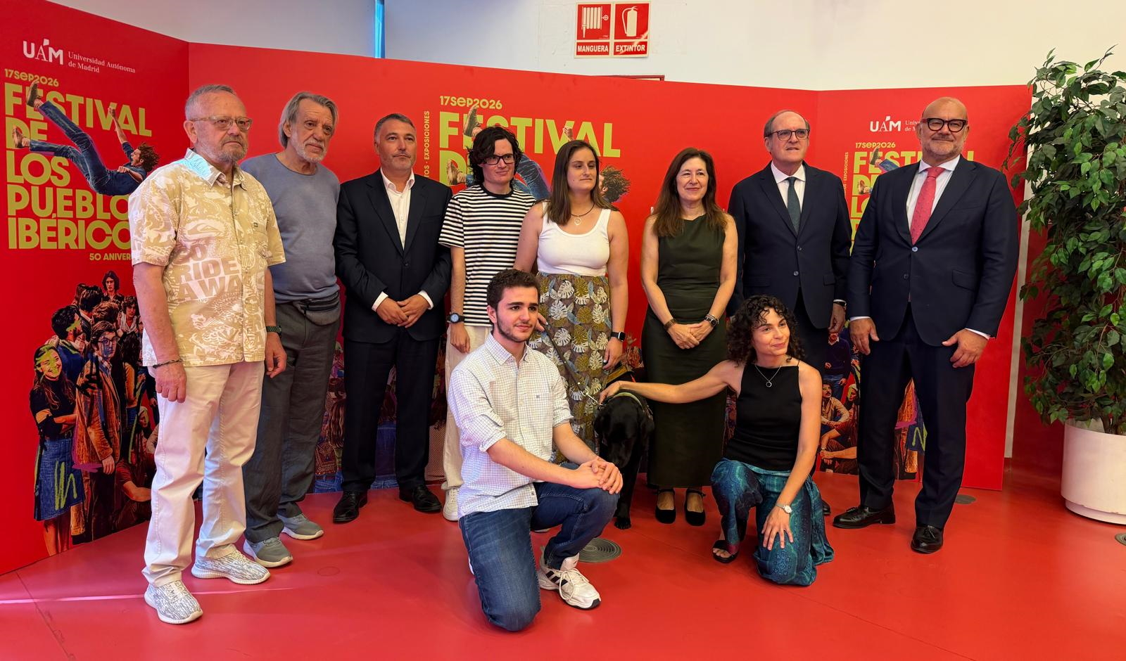 Actos institucionales