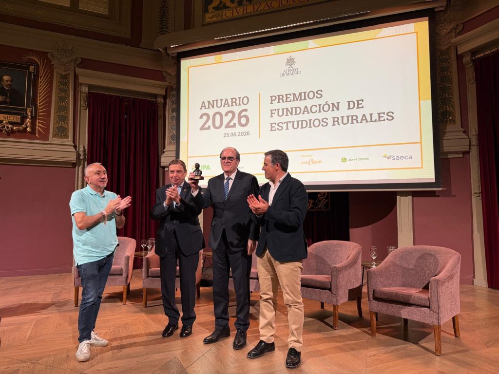Pulse para ver la noticia: Reconocimiento de la Unión de Pequeños Agricultores y Ganaderos