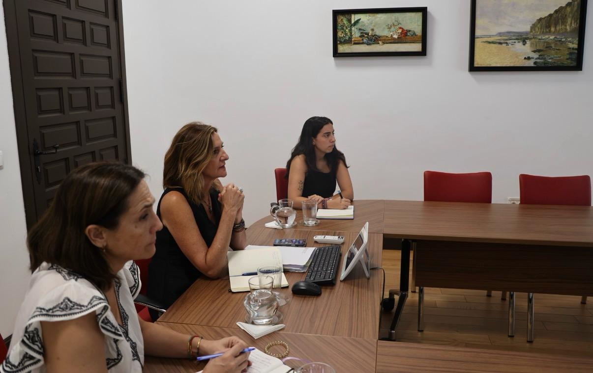 Patricia Bárcena se reúne con una representante de la Agencia Europea de la Guardia de Fronteras y Costas